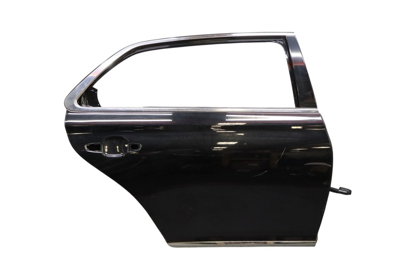 17-22 Genesis G90 3.3T Rear Left Driver Side Exterior Door Shell Panel Oem