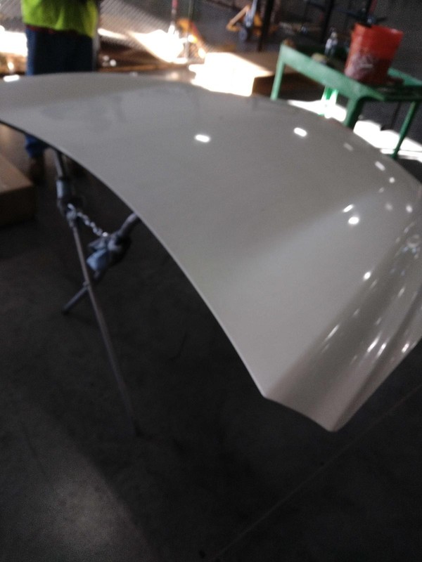2018 INFINITI QX30 OEM Hood Panel White Good Condition No Rust 4DR SUV
