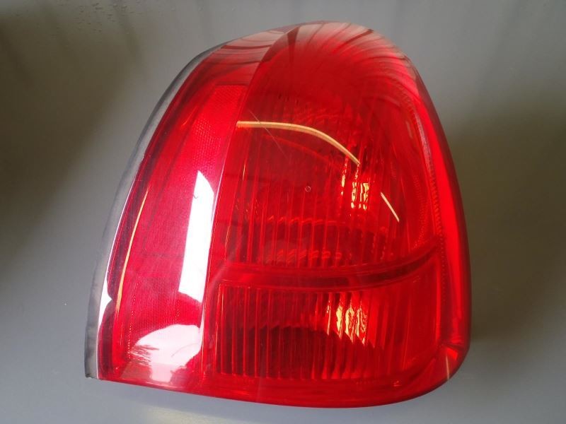 Right Passenger Tail Light Lamp Fits 2003-2011 Lincoln Town Car 37946