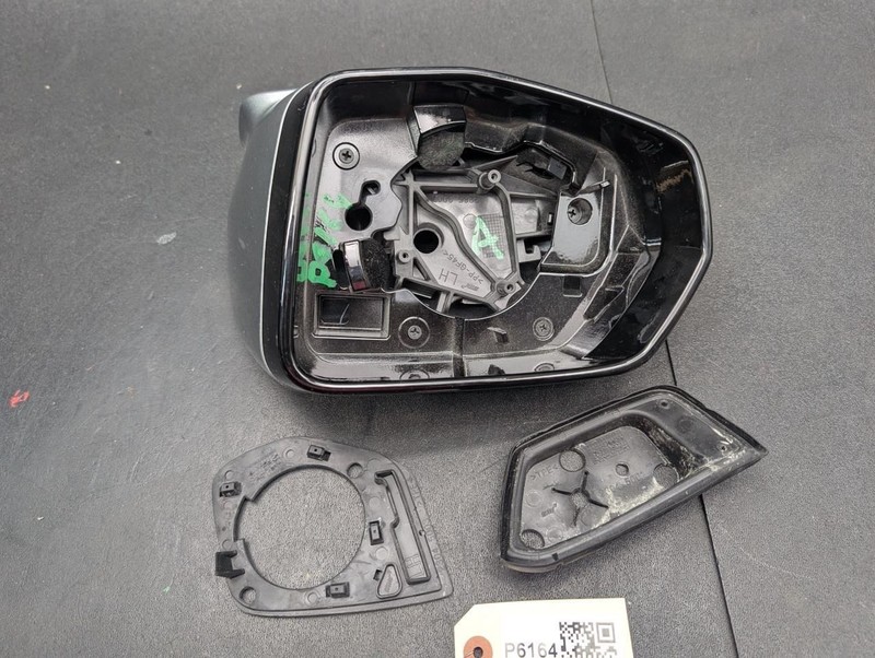 Front Left Door Mirror Housing 2023 Cadillac XT6 85588234 2020 2021 2022 - 2025