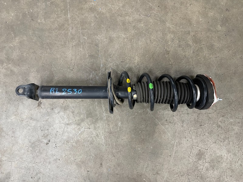 ⭐2017-2020 INFINITI Q60 RWD REAR LEFT DRIVERS SHOCK STRUT ABSORBER OEM LOT2530