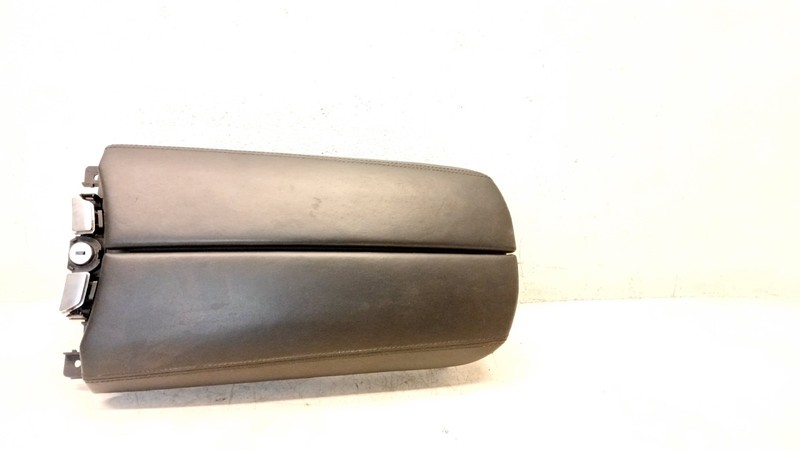 09-15 BMW F01 F02 750i 740Li CENTER CONSOLE ARM REST LID OEM 071625
