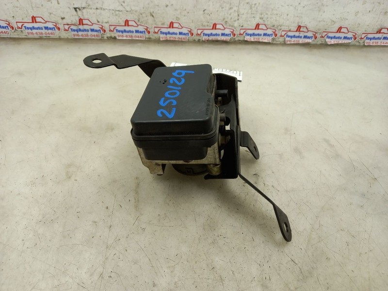 Anti-Lock Brake Part Actuator And Pump Assembly 4 Door Fits 03-04 TACOMA 576375