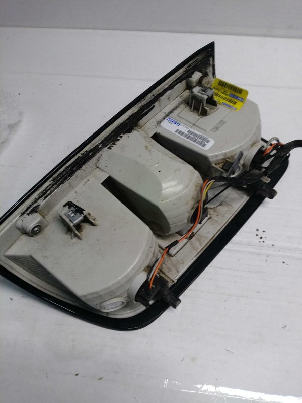 2021 Chevrolet Colorado Right Tail Light Assembly White Aftermarket 53232