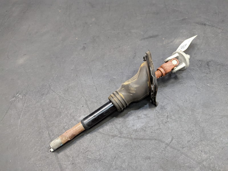 Steering Column Upper Intermediate Shaft 2019 GMC YUKON XL 84370714 2015 - 2020