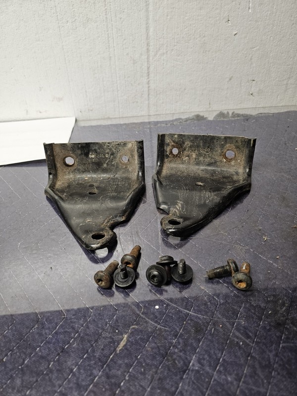 Fits Jeep Wrangler TJ 97-02 Rear Folding Seat Floor Mounting Brackets and Bolts