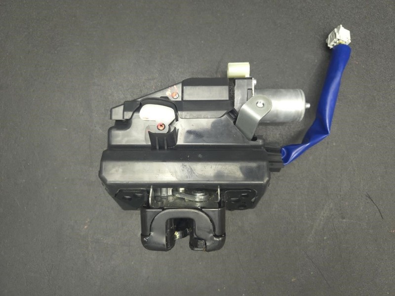 Power Trunk Liftgate Lock Latch 2023 Toyota RAV4 69350-0R043 2019 2020 - 2025