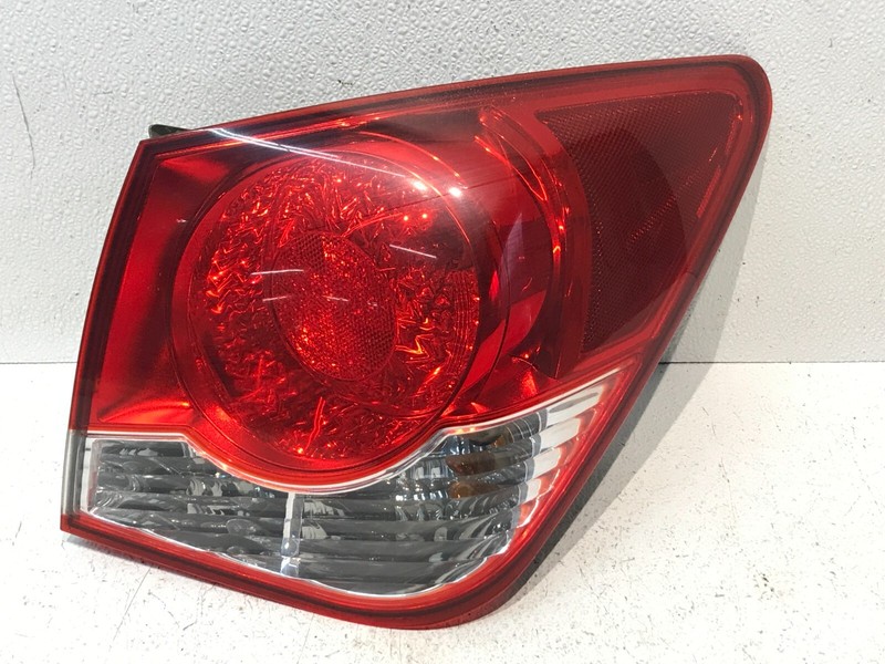 11 12 13 14 15 16 Chevy Cruze Cruise Passenger Right RH Tail Light Lamp