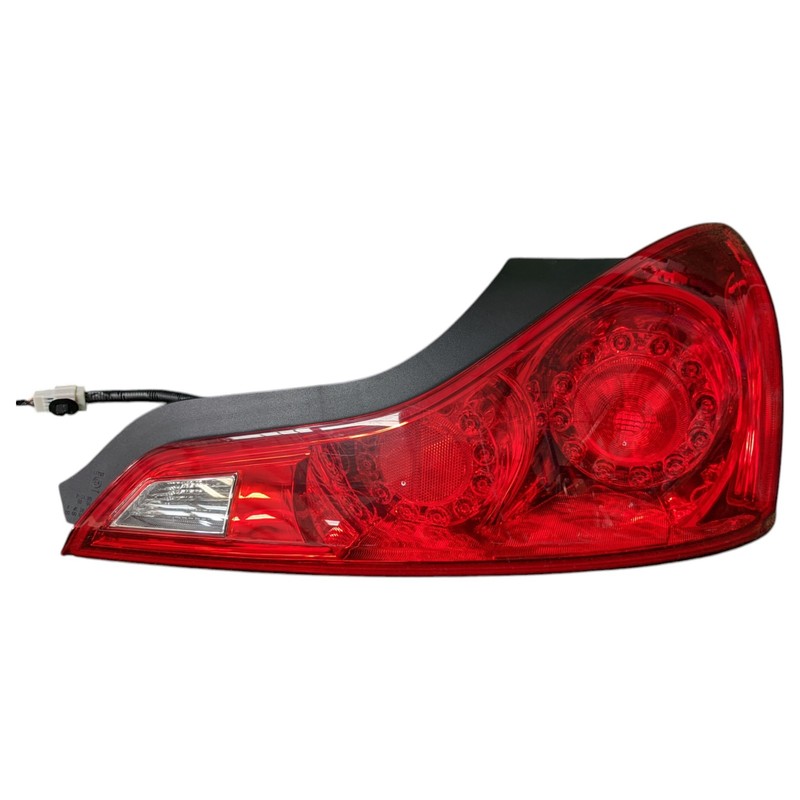 2008-2013 Infiniti G37 Q60 Coupe RH Right Passengers Side Rear Tail Light OEM