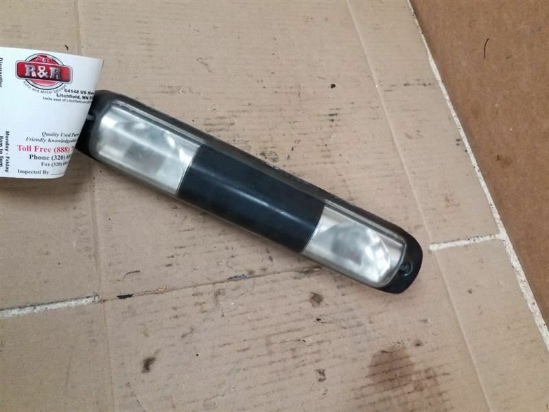 SILVRDO15 2003 High Mounted Stop Light 241111