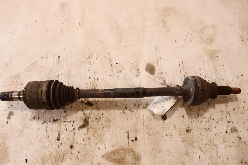 2014-2021 MASERATI QUATTROPORTE M156 RWD REAR LEFT SIDE AXLE SHAFT JOINT OEM