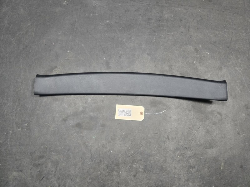 Trunk Liftgate Upper Trim Panel 2019 Honda CR-V 84433-TLA-A01ZA 2017 2018 - 2022