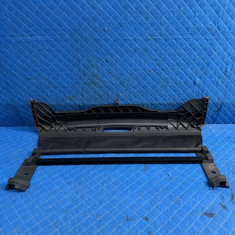 04-09 Mercedes W209 Convertible Rear Privacy Shade Cargo Cover A 20969 00465 OEM