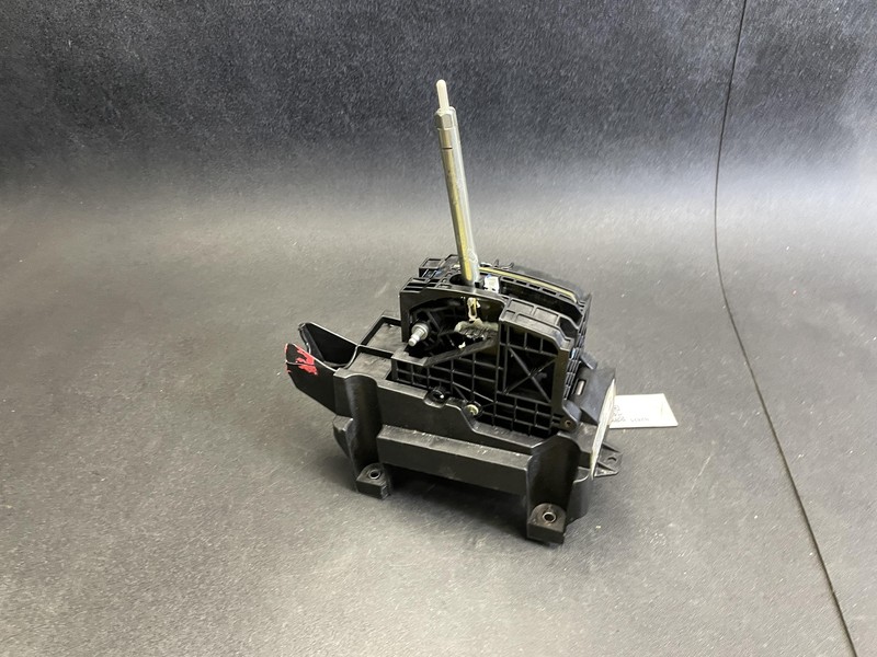 Transmission Floor Shifter 2018 Buick Encore 42566286 2016 2017 2019 2020 X