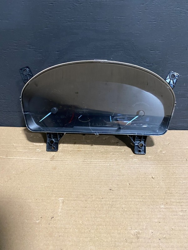 2020 to 2022 FordExplorer Speedometer Cluster Gauge D4561 PS