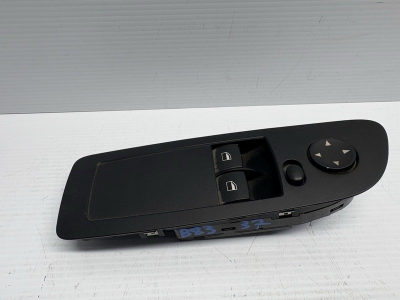 08-13 BMW E88 128i 135i Coupe Master Window Switch Control Panel 9216520