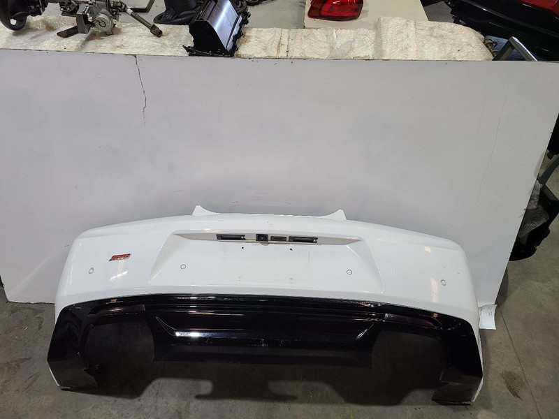 Rear Bumper LT With Park Assist Opt Npp 4 Exhaust Tips Fits 16-18 CAMARO 588264