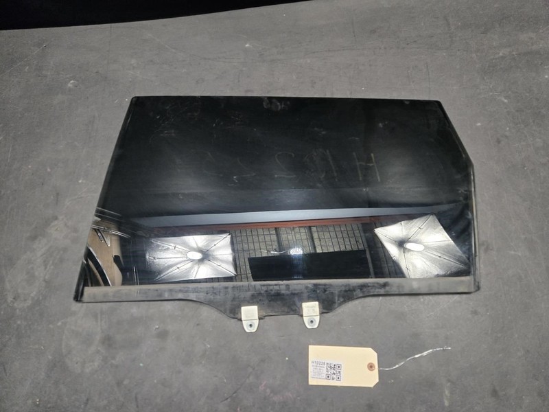Rear Left Door Window Glass 2019 Honda CR-V 73450-TLA-A01 2017 2018 2020 - 2022
