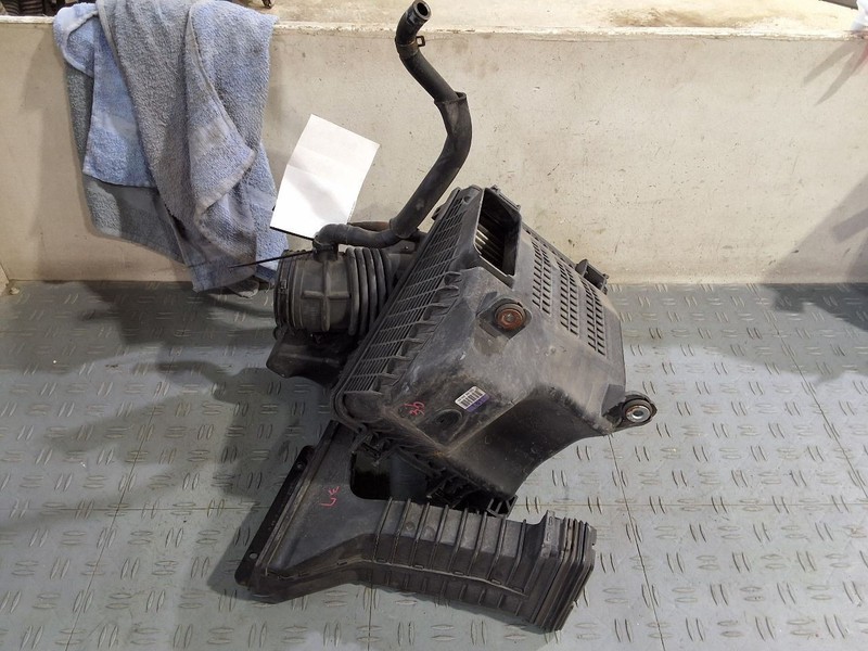 2013-2019 Hyundai SANTA FE Air Cleaner Intake Box Assembly 3.3L