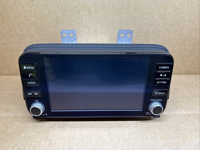 2021-2025 Nissan Kicks CD Player Radio Display Screen Receiver 2591A 5R03B