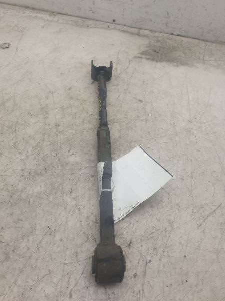01-03 TOYOTA HIGHLANDER FWD DRIVER SIDE REAR LOWER LOCATING CONTROL ARM ASSEMBLY