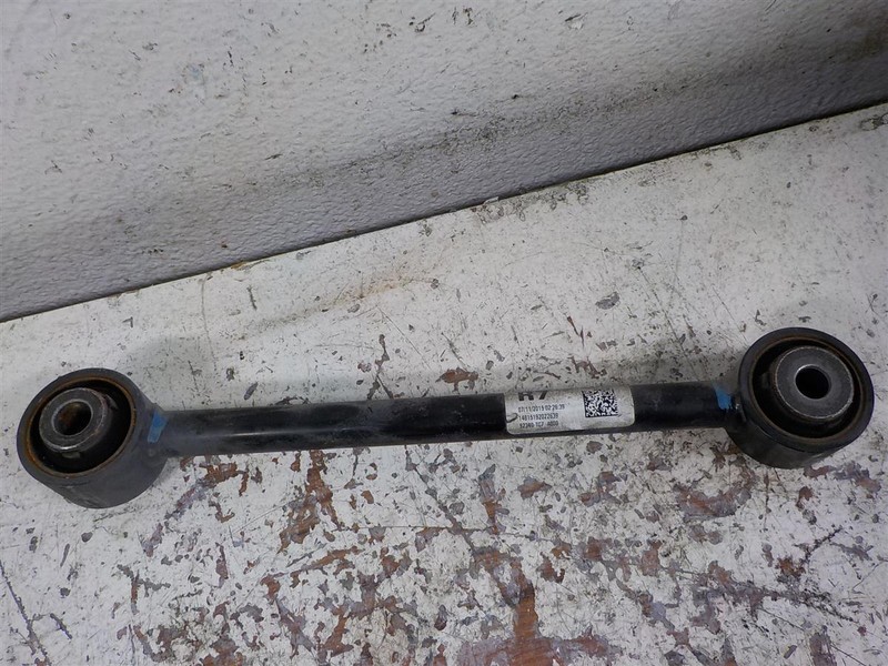 2016 2017 Honda Pilot (2WD+4WD) REAR RIGHT SIDE LOWER CONTROL ARM 52340-TG7-A00