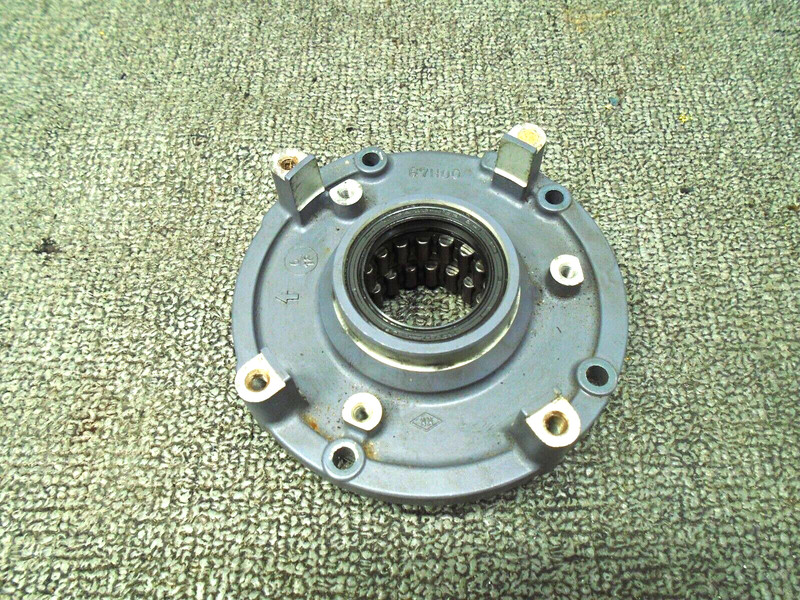 Bearing Housing 1 Assy 67H-15163-00-1S Yamaha Outboard OX66 1999-2005 150-200 Hp