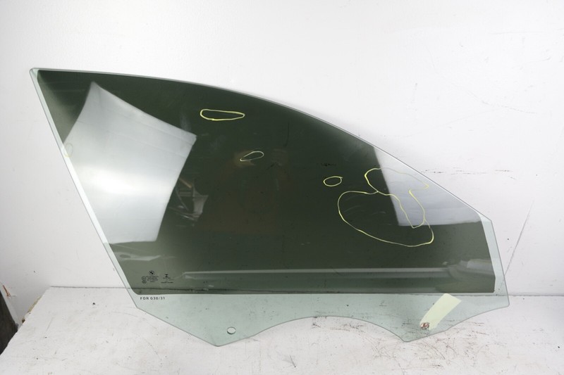 2017 - 2022 BMW M550i 540i 530i G30 FRONT RIGHT SIDE DOOR WINDOW GLASS OEM