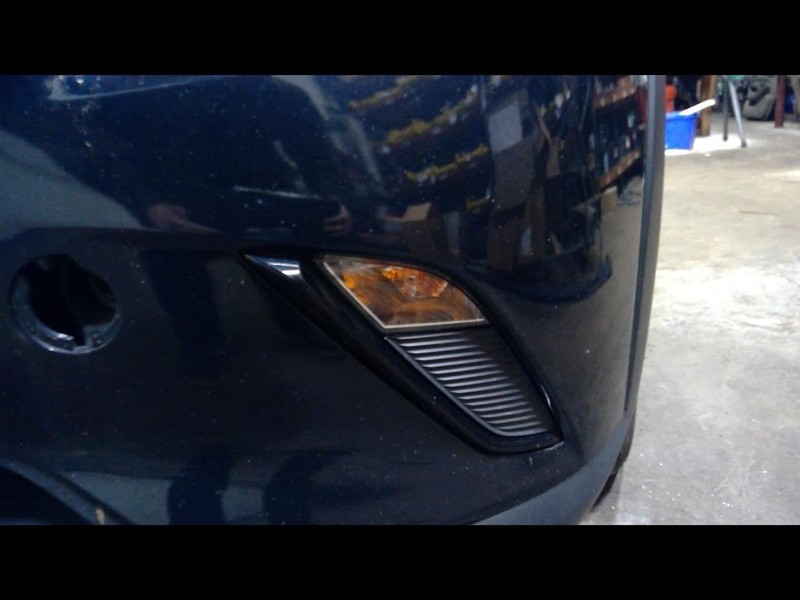 Driver Left Corner/Park Light Turn Signal Fits 16-22 MAZDA CX-3 1573776