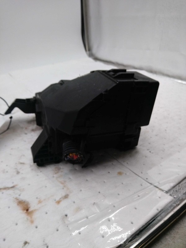 2016 INFINITI QX60 Fuse Box OEM Black 243813JA0A 243829NB0A 97000 Miles