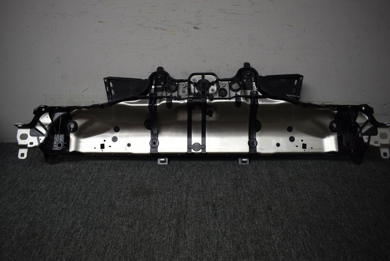 PORSCHE EXTERIOR CENTER SUPPORT FACTORY OEM