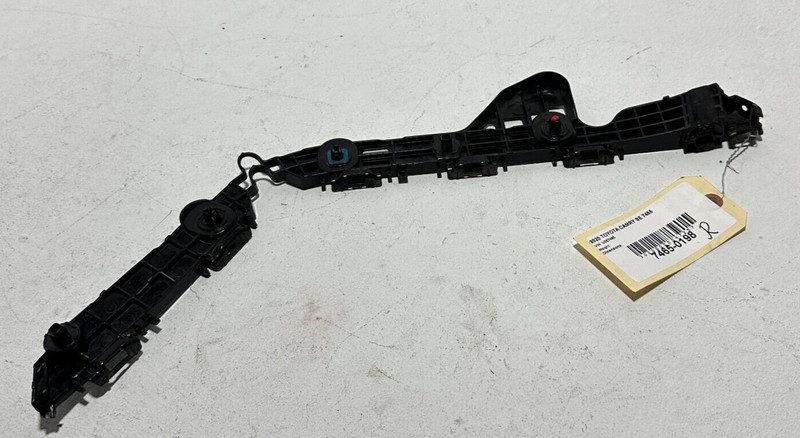 2018-2024 TOYOTA CAMRY BUMPER SUPPORT BRACKET RETAINER REAR RIGHT PASSENGER OEM