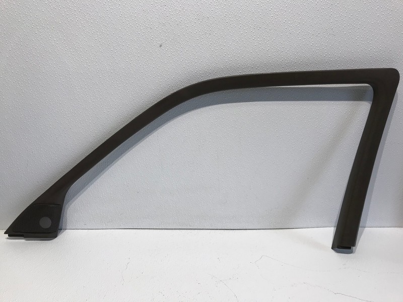 95-00 Lexus LS400 Front Right Passenger Side Door Window Frame Molding OEM
