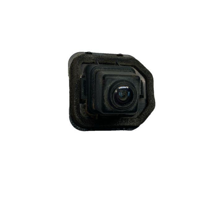 Nissan Rogue rear view camera 2016 2017 vin K from 05/01/16 assy OEM 284429TB0B