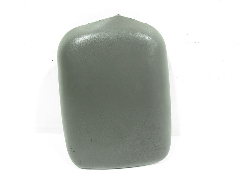 02-06 Maserati Coupe GT 2004 Front Center Console Armrest Lid ;