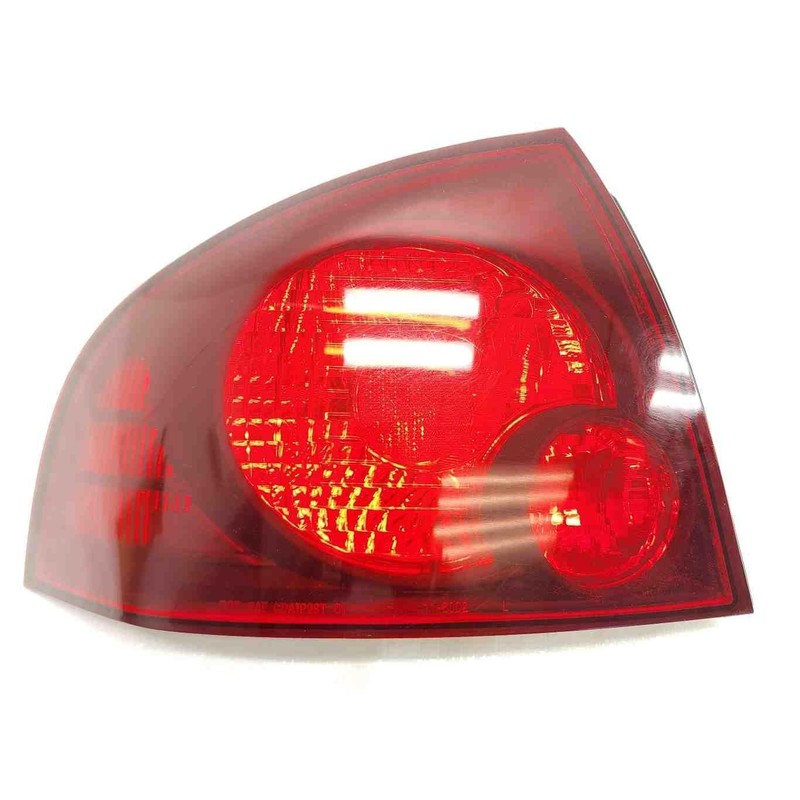 2004 Sentra LH Driver Said Tail Lamp Assembly OEM 265556Z525