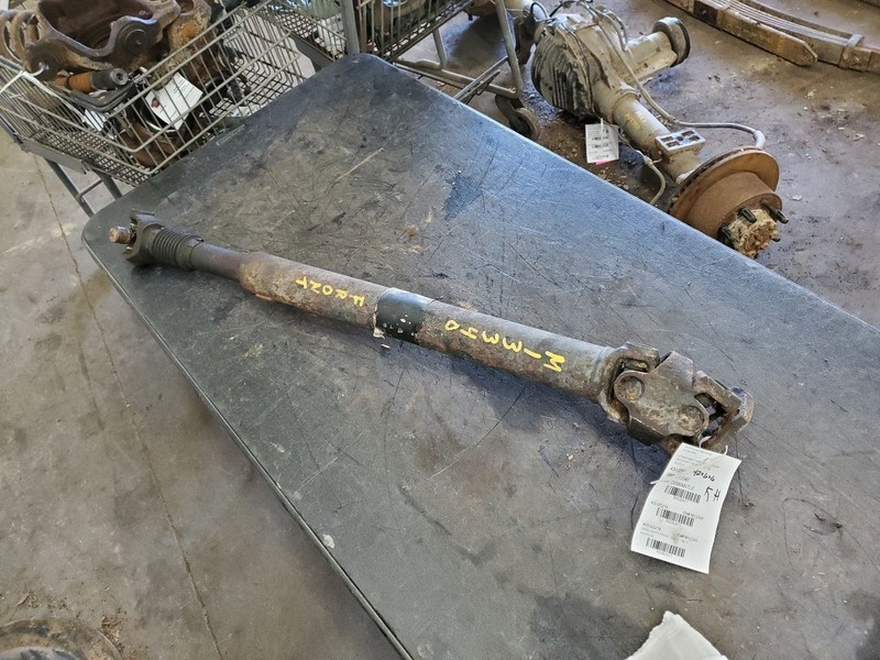 Front Drive Shaft Diesel Fits 03-10 FORD F250SD PICKUP 302017