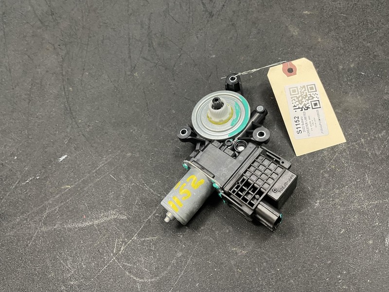 Front Right Door Window Regulator Motor 2022 Subaru Forester 61188-SJ000 19 - 24