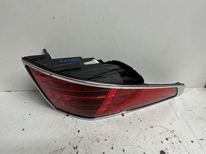 2011-2013 Kia Optima EX & LX Left Driver Tail Light Lamp Taillight Taillamp Oem