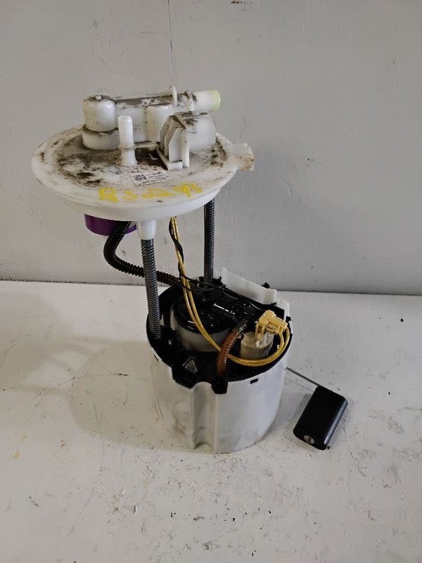 Fuel Pump Tank Mounted Pump Assembly FWD Fits 17-23 XT5 3548216