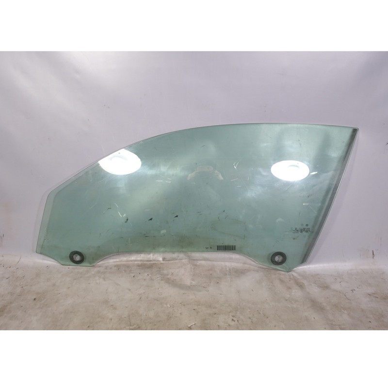 Damaged BMW F32 F82 4-Series Coupe Left Front Driver Window Glass OEM 2014-2020