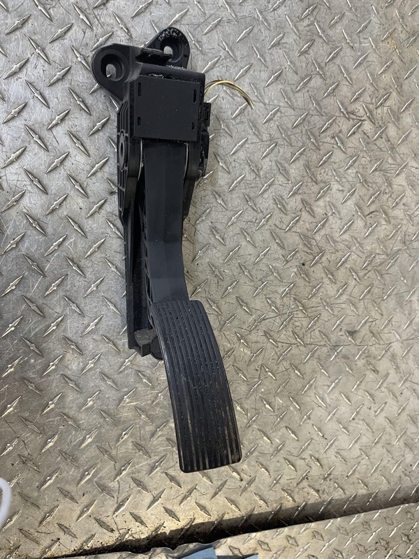07-12 Mercedes GL450 GL550 GL350 X164 Accelerator Gas Throttle Sensor Pedal OEM