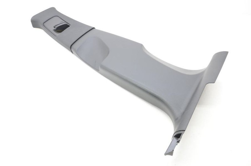 2015-2018 Porsche Macan 2.0L Passenger Right Side Lower and Upper B Pillar Trim