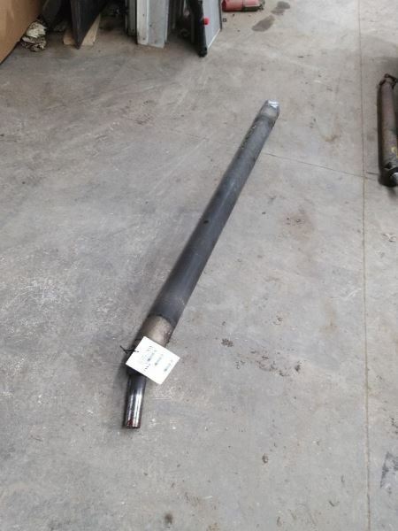 Rear Drive Shaft 4WD 5.0L 141.5" Wb Fits 89-99 CHEVROLET 1500 PICKUP 253112
