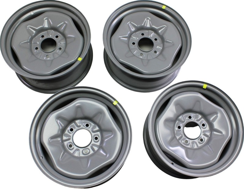Set of 2000-2002 Ford 17" x 7.5 Steel 4 Slot 5-135mm Silver Rims YL3Z-1015-AB