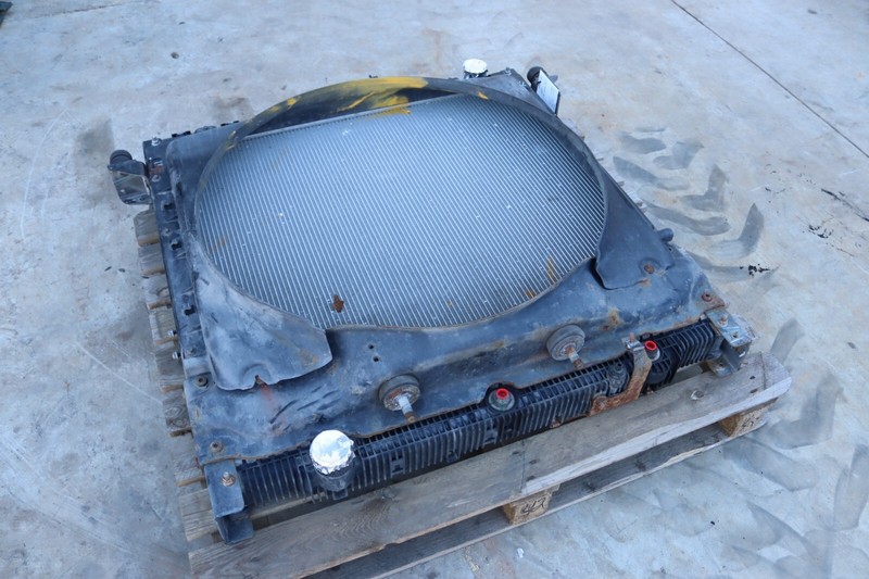 2018-2023 FREIGHTLINER CASCADIA 126 DD15 ENGINE COOLING RADIATOR TXE1003849D OEM