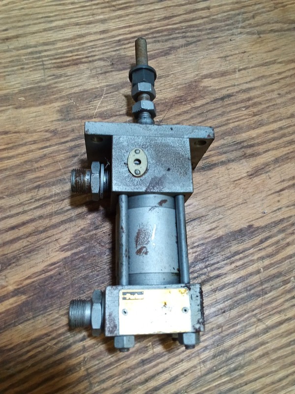 Parker CJ3LR19MC Hydraulic Cylinder