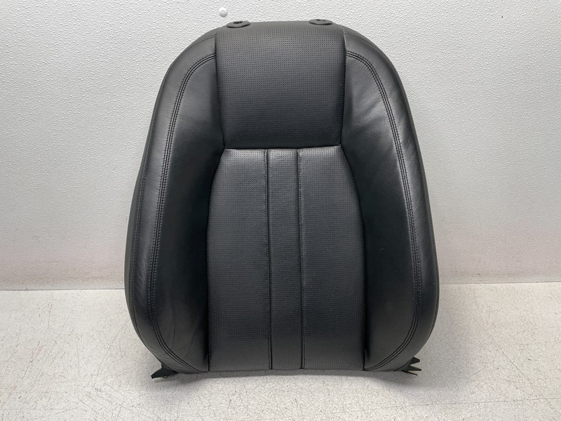 15-19 Land Rover Discovery Sport Front Right Pass Upper Seat Cushion 1381 OEM