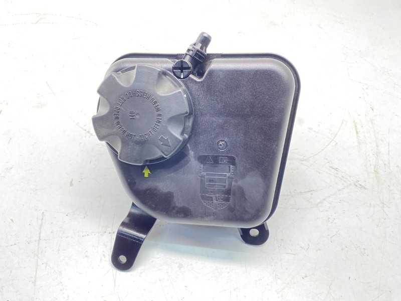 06-13 BMW E88 E90 E92 1/3 Series Radiator Expansion Tank Coolant Reservoir OEM✅