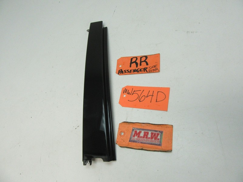 ESCAPE MARINER RIGHT REAR DOOR PANEL GLASS MOLDING BACK EDGE PASSENGER SIDE